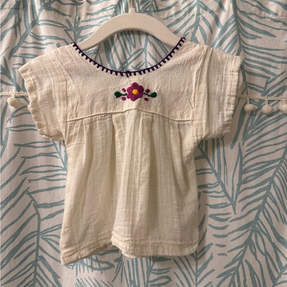 Beautiful Otomi Hand-Embroidered Gauze Top for Baby Girl - Picture 3 of 3